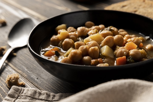 I legumi sono un ingrediente tipico dei piatti poveri della cucina italiana.